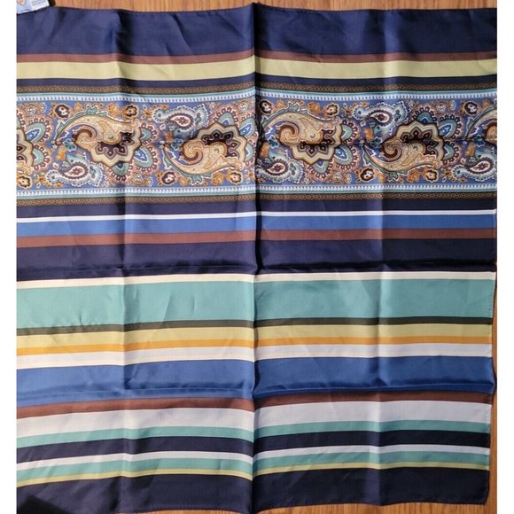 NWT Talbot's 100% Silk Scarf - Picture 1 of 3